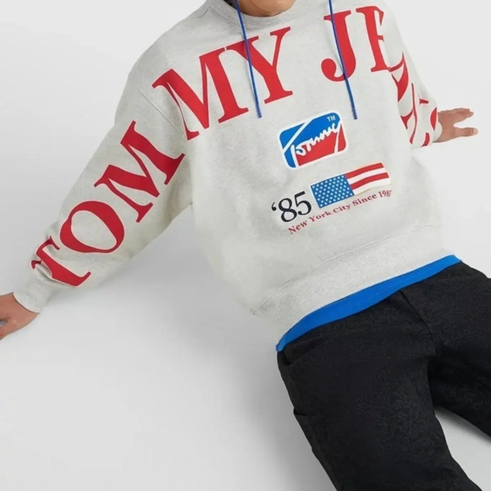 Tommy Hilfiger TJM grey comfort modern sport crew neck